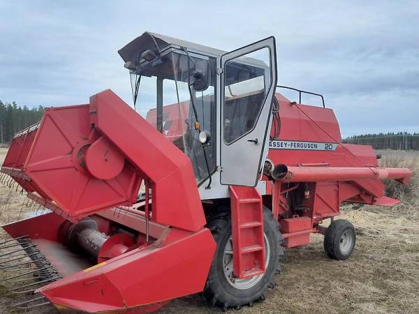 Комбайн Massey Ferguson 20 (1989)