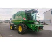Комбайн John Deere C670