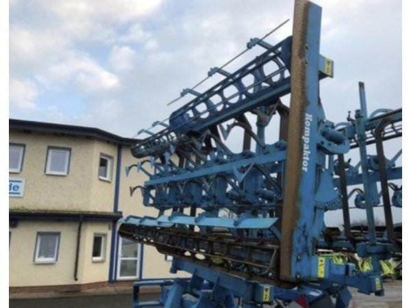 Компактор Lemken  Gigant 10/800