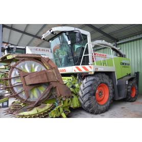 Кормоуборочный комбайн Claas Jaguar 870 (2010)