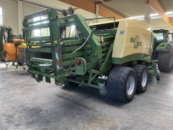 Прес-підбирач  Krone Big Pack 1270 XC (2012)