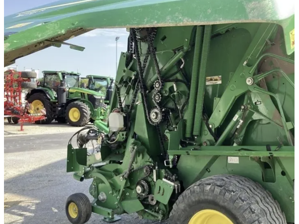 Пресс-подборщик John Deere V461R (2020)