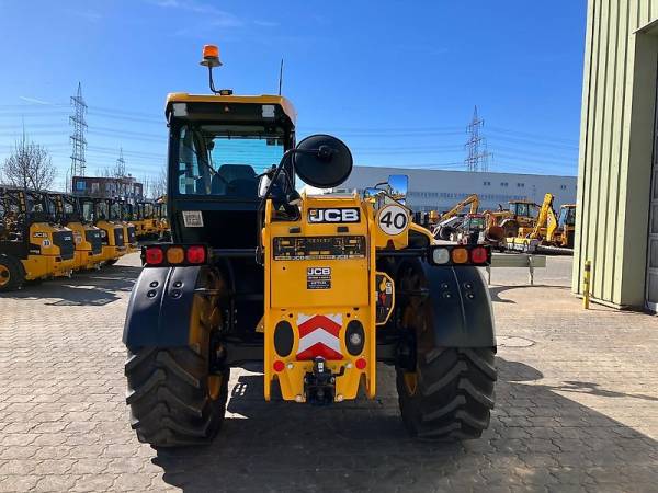 Навантажувач JCB 542-70 (2022)