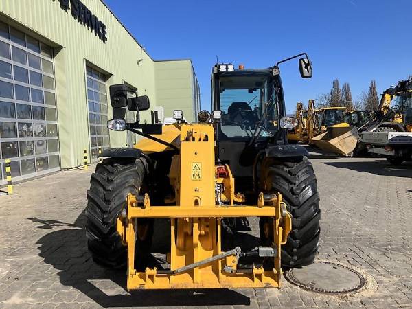 Навантажувач JCB 542-70 (2022)