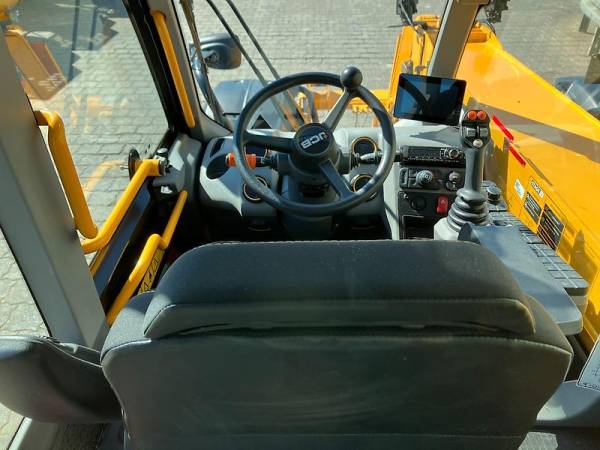 Навантажувач JCB 542-70 (2022)