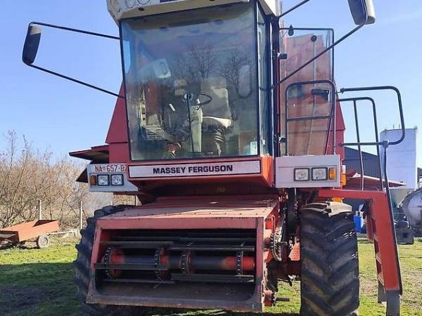 Комбайн Massey Ferguson 38 (1995)