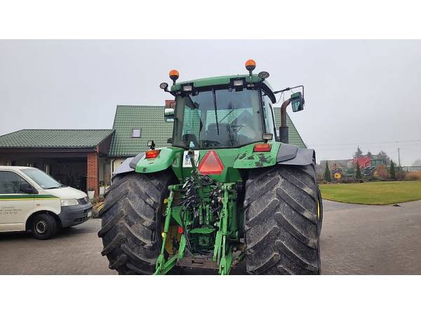 Трактор John Deere 8310 (2001)