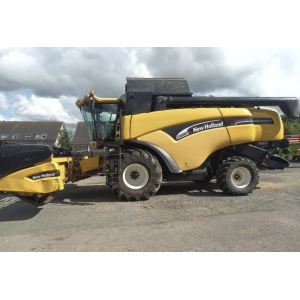 Комбайн New Holland CX8080 (2007)