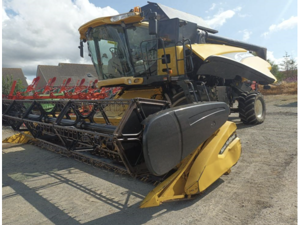 Комбайн New Holland CX8080 (2007)