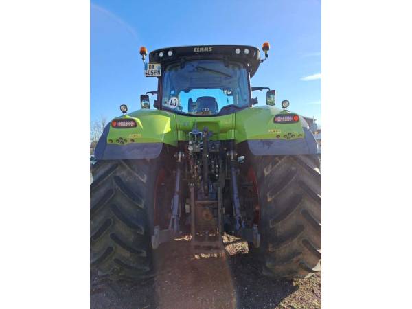 Трактор Claas Axion 930 (2015)