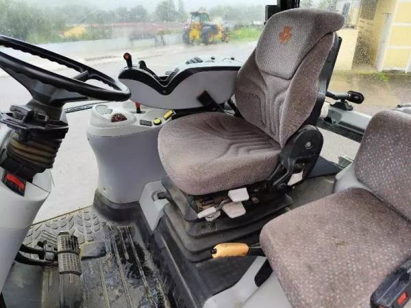 Трактор Massey Ferguson 6465 (2010)