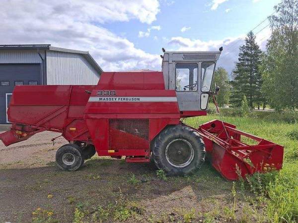 Комбайн Massey Ferguson 330 (1984)
