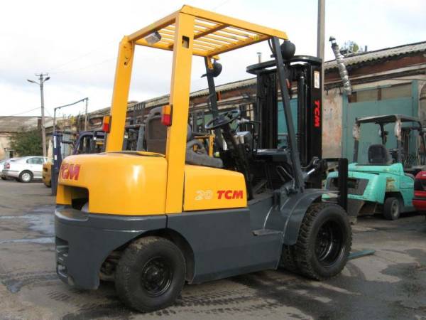 Погрузчик TCM FD20Z5 (2000)