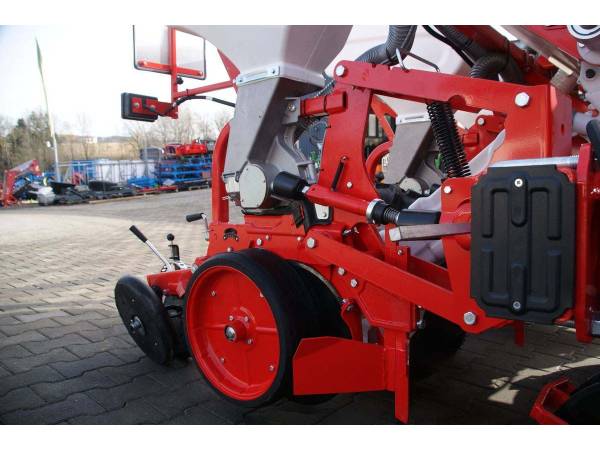 Сеялка точного высева Ozdoken VPYT-D300 SERIES (2024)