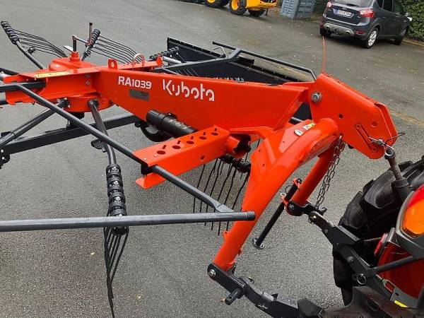 Сіноворушилка Kubota RA 1039 (2023)