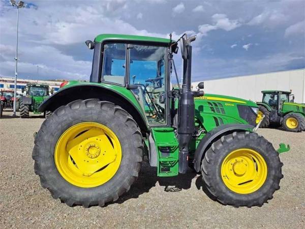 Трактор John Deere 6120M (2019)