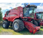 Комбайн Case IH Axial-Flow 8230