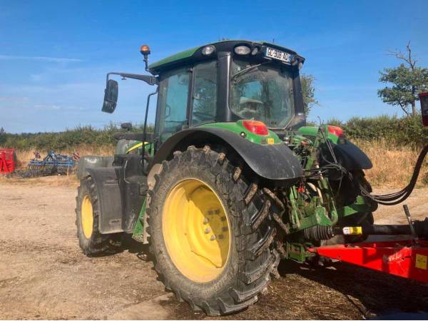 Трактор John Deere 6110M (2021)