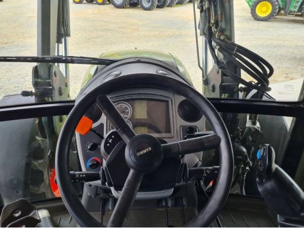 Трактор Claas Arion 410 (2011)