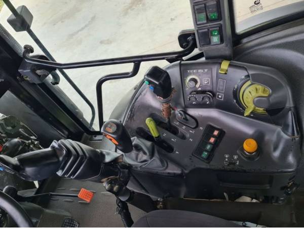 Трактор Claas Arion 410 (2011)