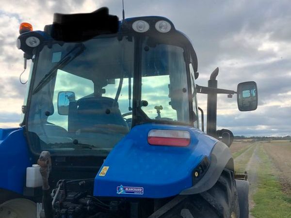 Трактор New Holland T5.105 (2015)