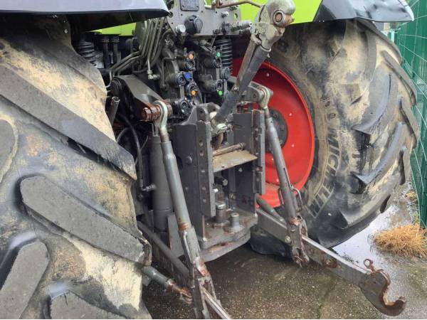 Трактор Claas ARION 650 (2013)