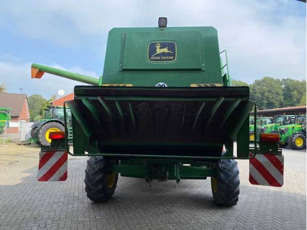 Комбайн John Deere 2266 (1997)