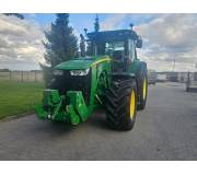 Трактор John Deere 8245R