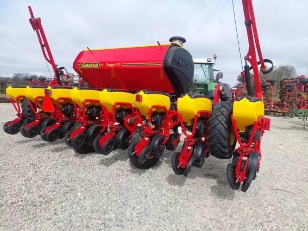 Сівалка точного висіву Vaderstad Tempo TPF 8 (2017)