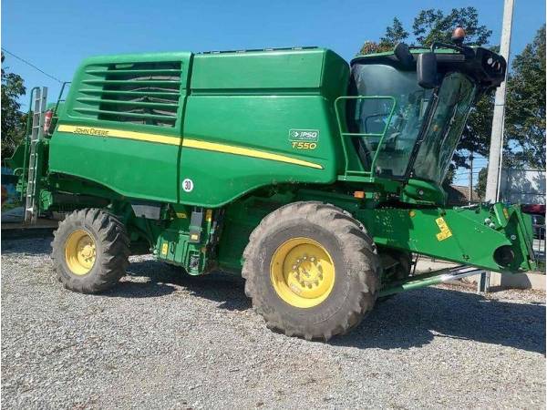 Комбайн John Deere T550 (2020)