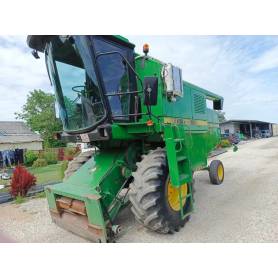 Комбайн John Deere 1158 (1998)