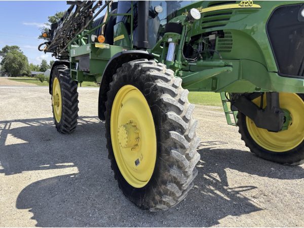 Обприскувач John Deere 4720 (2005)