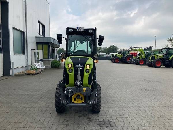 Трактор Claas Nexos 230  (2022)