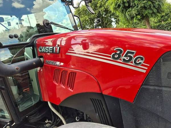 Трактор Case IH Farmall 85 C (2019)