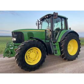 Трактор John Deere 6820 (2003)