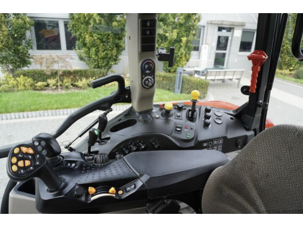 Трактор Case IH Luxxum 100 (2019)