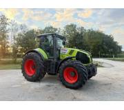 Трактор Claas Axion 810