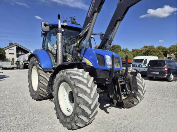Трактор New Holland TSA 135  (2007)