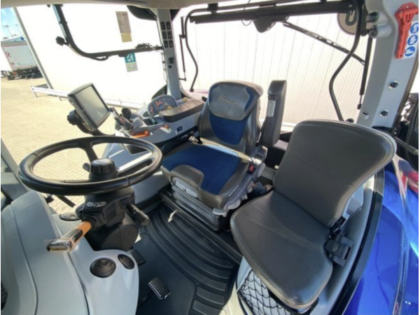 Трактор New Holland T7.315 (2016)