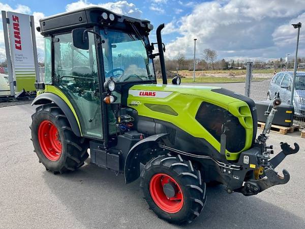 Трактор Claas Nexos 260 M (2023)