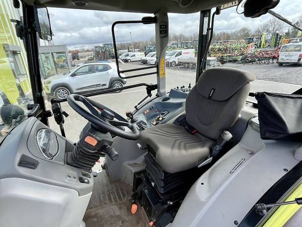 Трактор Claas Nexos 260 M (2023)
