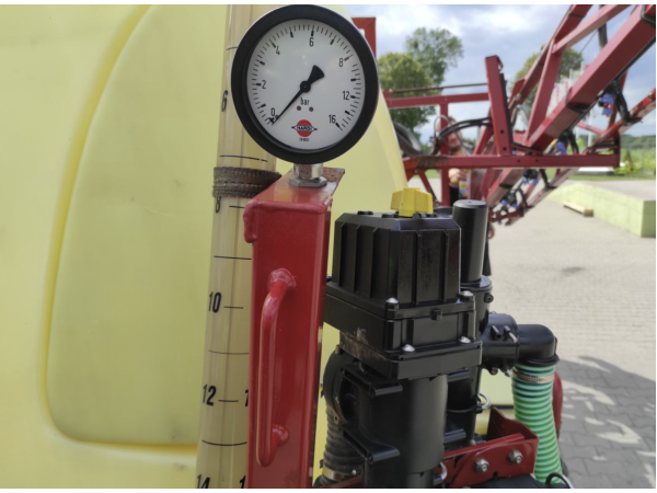 Причіпний обприскувач Hardi Ranger 2500 (2011)