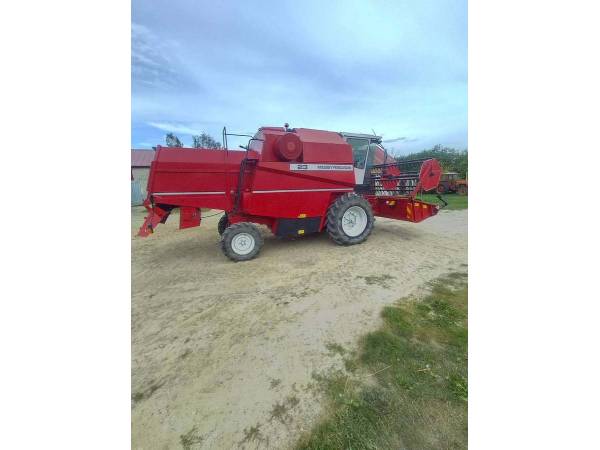 Комбайн Massey Ferguson 23 (1998)