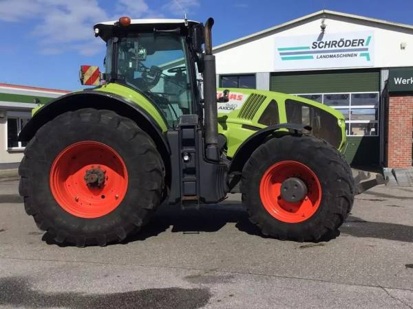 Трактор Claas Axion 940 (2014)
