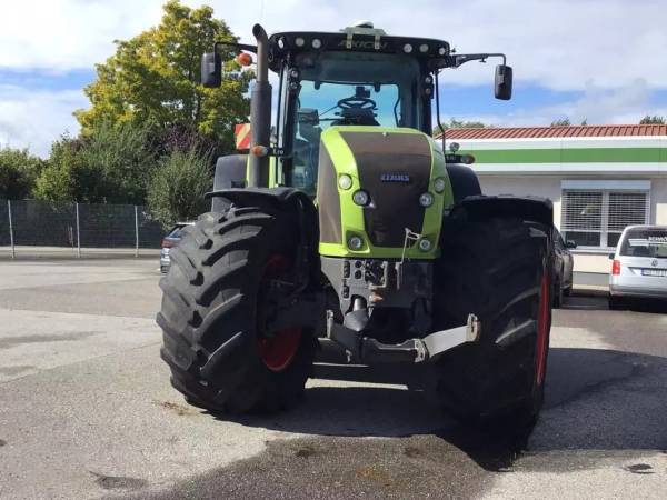 Трактор Claas Axion 940 (2014)