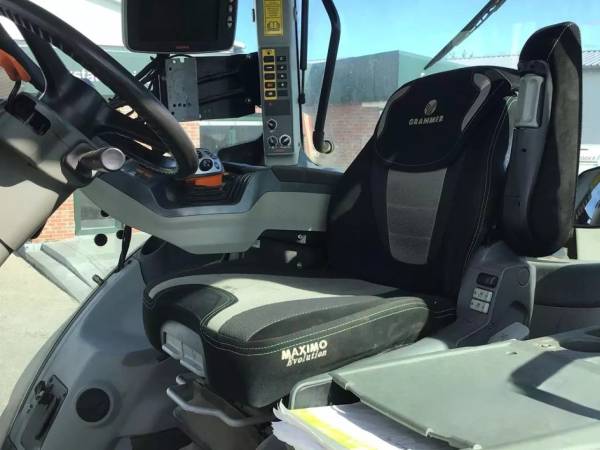 Трактор Claas Axion 940 (2014)