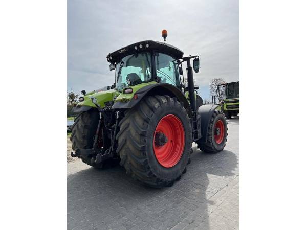 Трактор Claas Axion 870 (2016)