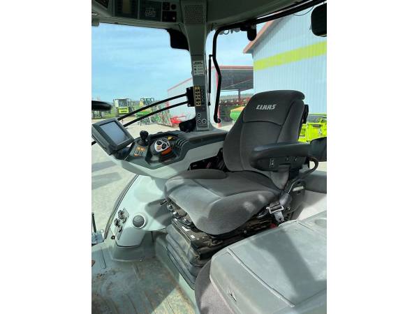 Трактор Claas Axion 870 (2016)