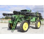Самохідний обприскувач John Deere 4830