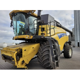Комбайн New Holland CR 9080 (2008)
